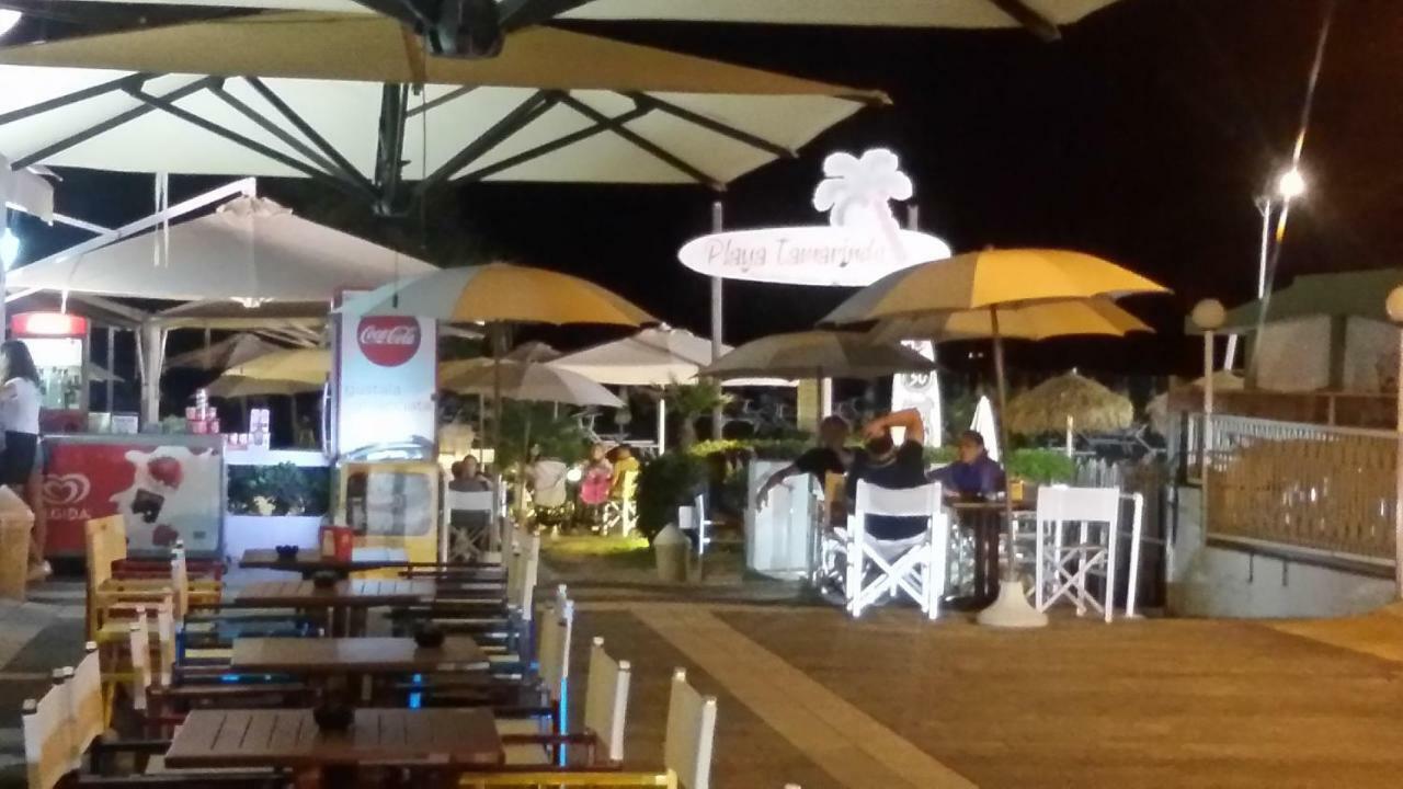 Domus Maris Viserba: Beachfront Stay Near Rimini Fairgrounds Exterior photo